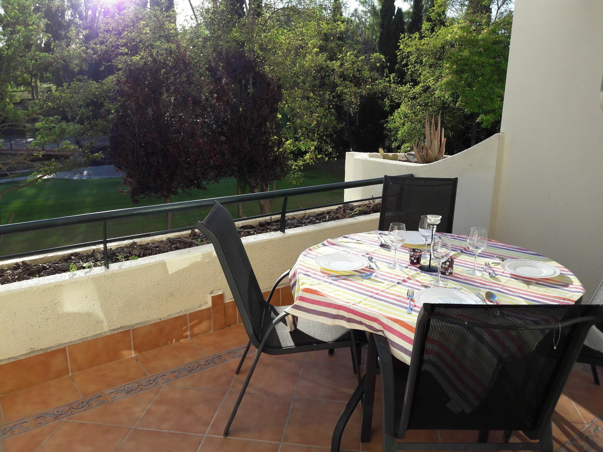 En Con Vistas Al Golf Apartamento *